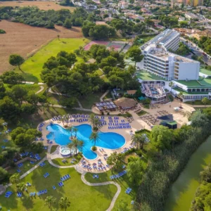 Exagon Park, hotel for pets Mallorca